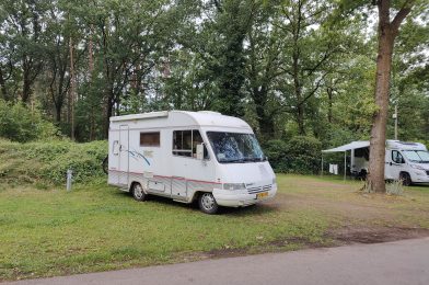 Onze camper wordt opgehaald 🚐